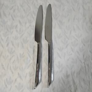 2 Towle Wave Dinner Knives Stainless Steel
